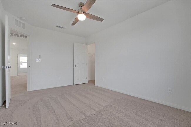 Building Photo - 8452 Vulturo Ave