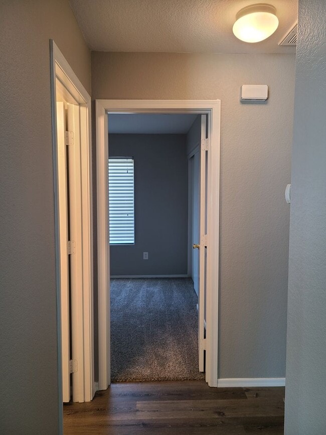 Building Photo - 19408 N Smith Dr