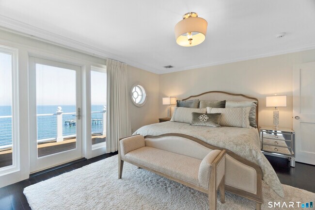 Building Photo - 159 S Shore Ave