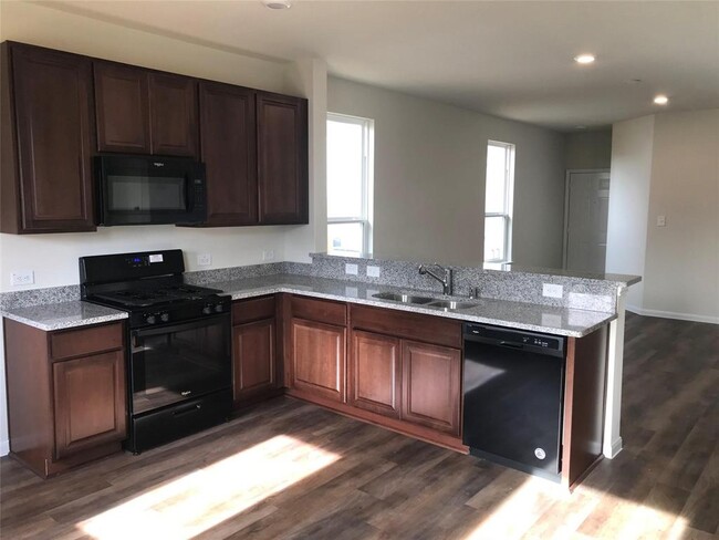 Building Photo - 17915 Grassy Prairie Dr