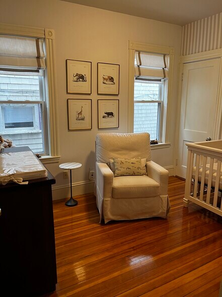 Building Photo - 63 Downer Ave