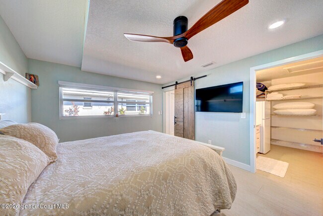 Building Photo - 30 Westview Ln