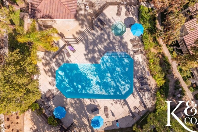 Building Photo - Relaxing Home in Vibrant Community with Pool, Spa, and Courts