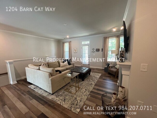 Building Photo - 1204 Barn Cat Way