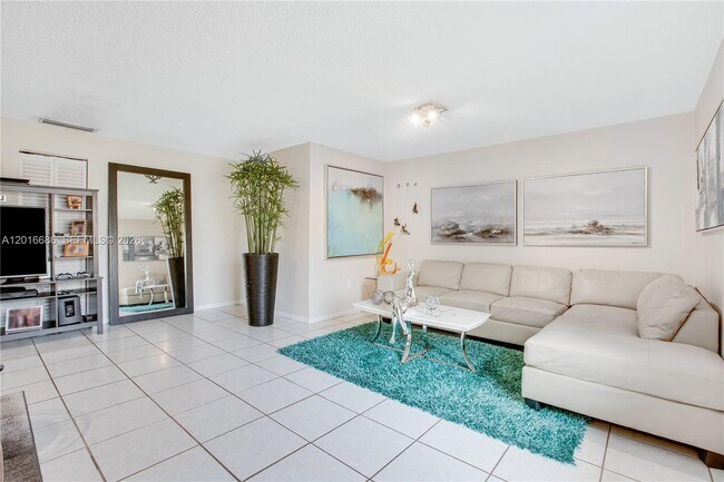 Building Photo - 9330 SW 165th St