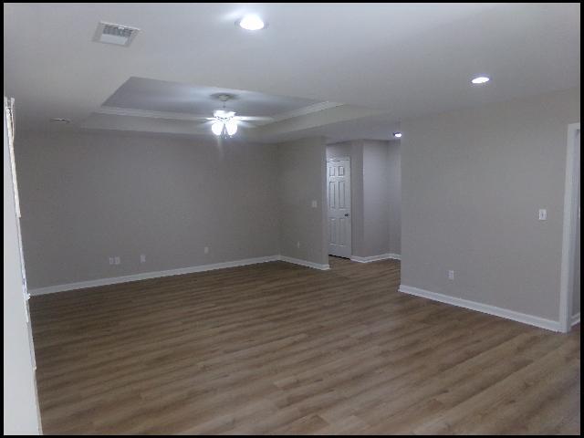 Building Photo - 455 Wisteria Dr