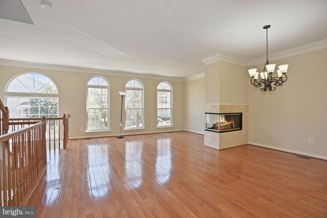 Building Photo - 4002 Rosemeade Dr