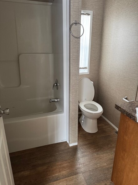 Building Photo - 75 Terrace Ct