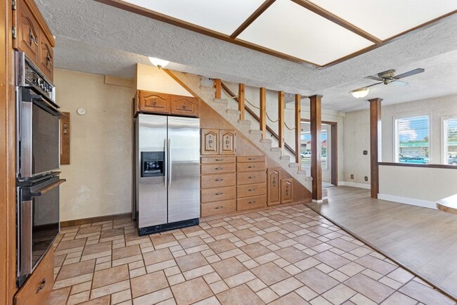 Building Photo - 4 BED 2.5 BATH HOME IN REXBURG