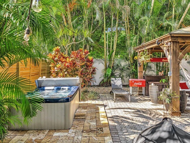 Building Photo - 2486 NW 66th Dr