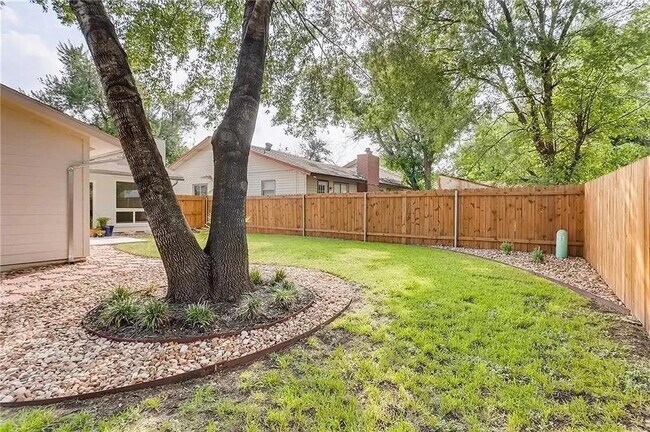 Building Photo - 4506 Franklin Park Dr