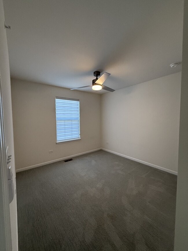 Building Photo - 4443 Monroe Ct