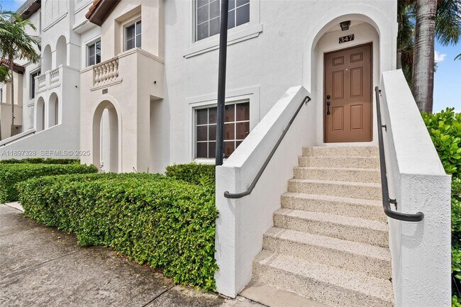 Building Photo - 12421 SW 50th Ct