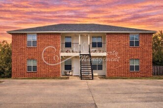 Building Photo - AVAILABLE SOON! *MORE PHOTOS COMING SOON*