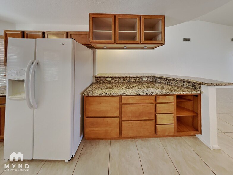 Building Photo - 4763 W Latchstring Ct