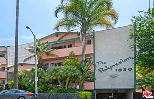 Building Photo - 1830 Taft Ave