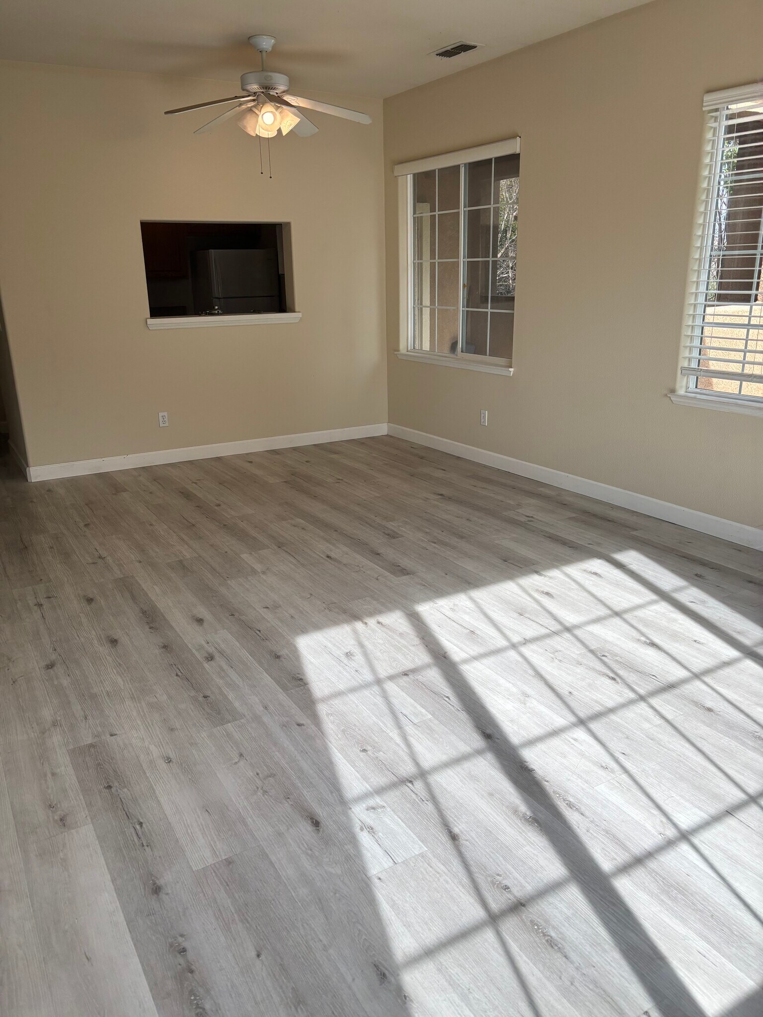 Building Photo - 748 Stubbs Rd