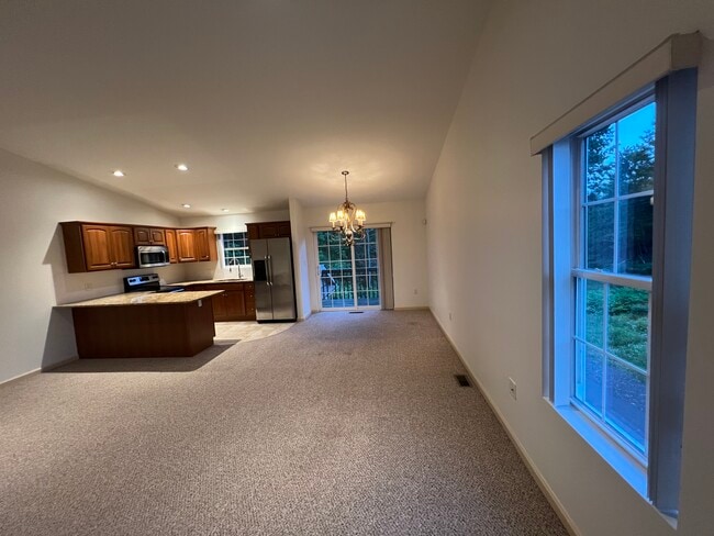 Building Photo - 69 Tiara Ct