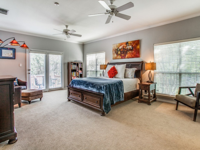 Building Photo - Charming Alamo Heights Cottage