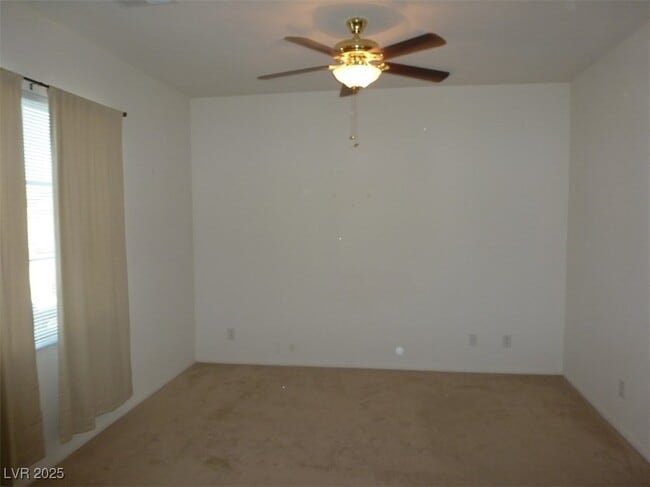 Building Photo - 8142 Amy Springs St