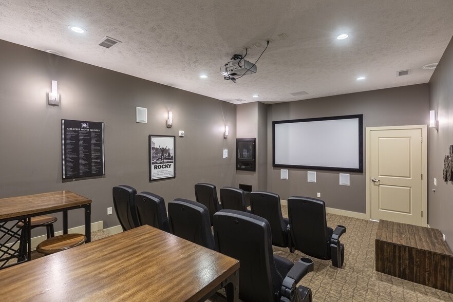 Building Photo - The Sterling Apartments at Grand Island