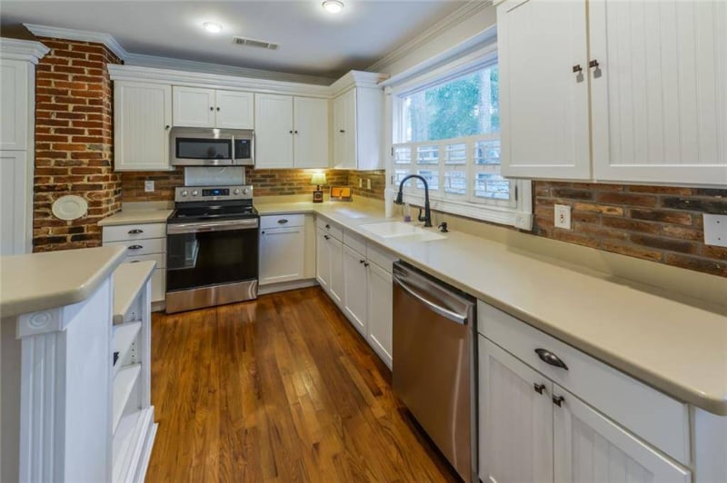 Building Photo - 331 North Ave