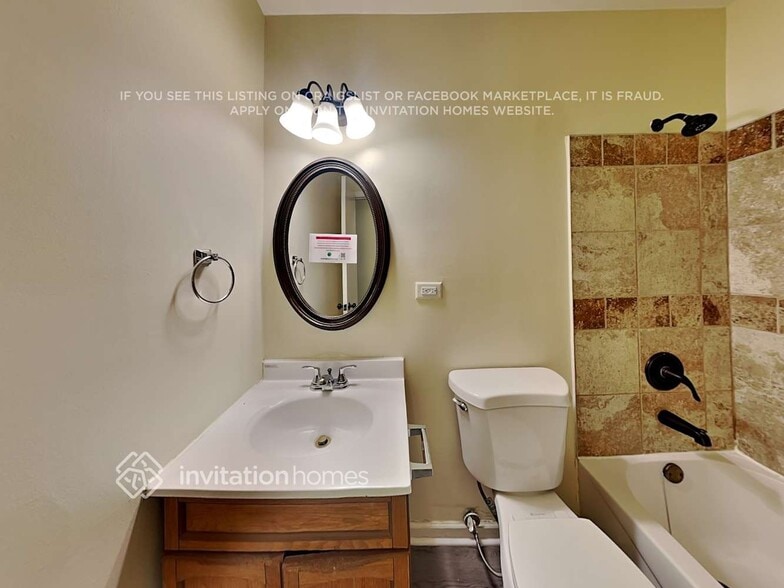 Building Photo - 81 Seabury Rd