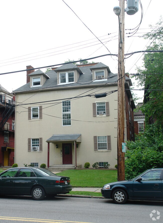 Building Photo - 327 N Neville St