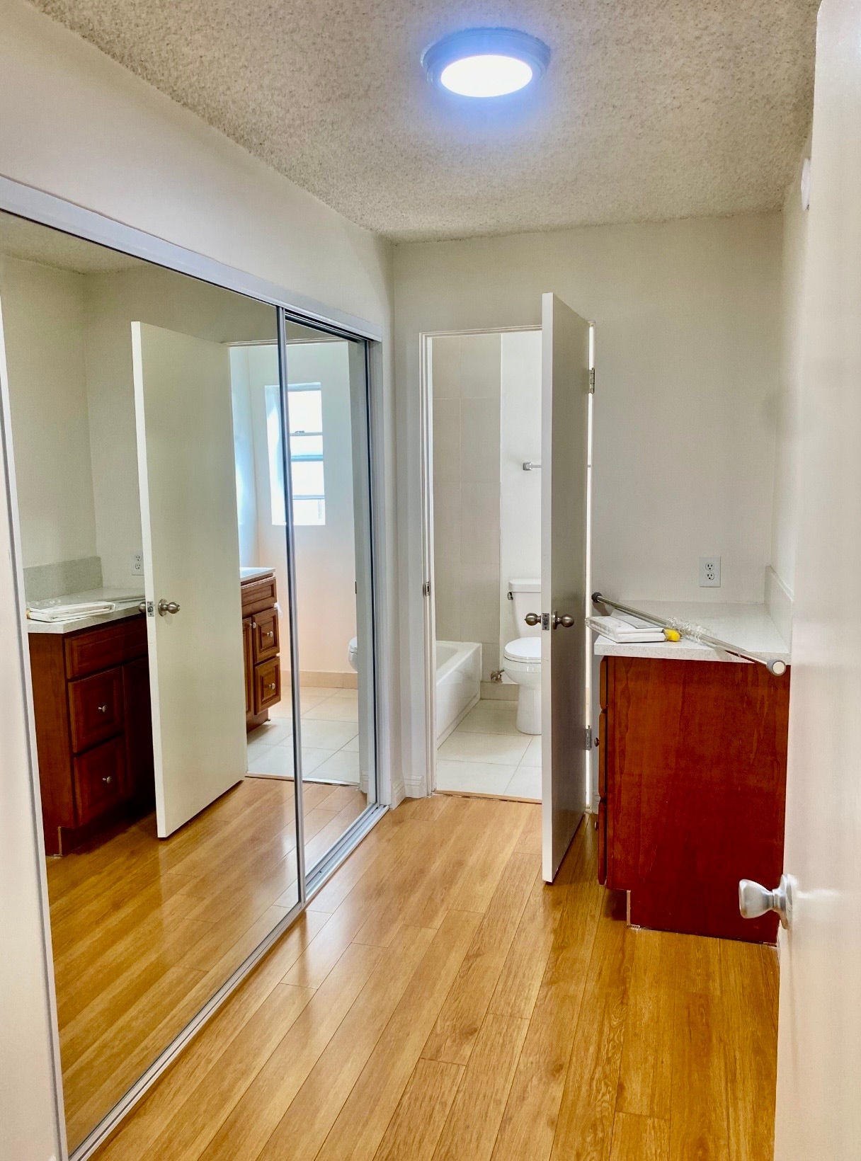 Building Photo - 3117 Bagley Ave