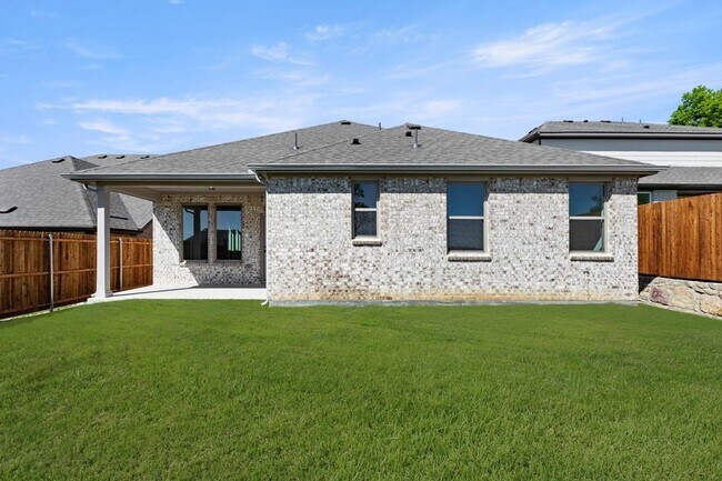 Building Photo - 4303 Crossvine Ln