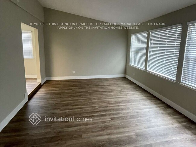 Building Photo - 8481 Cortadera Dr