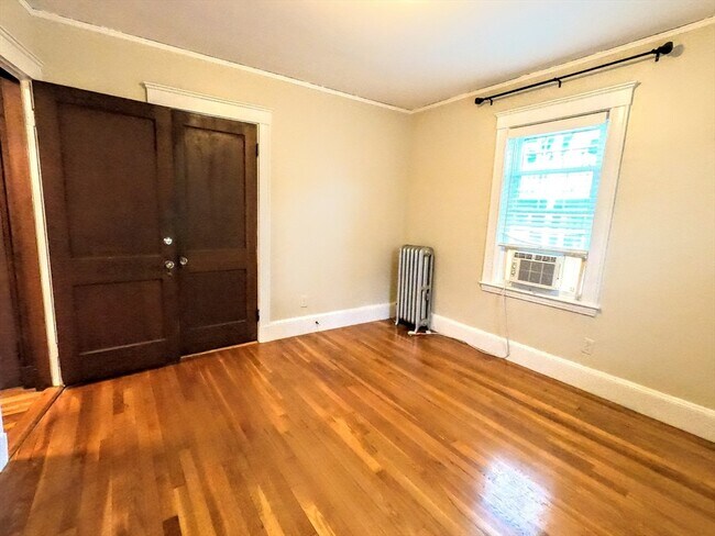 Building Photo - 22 Roseway St