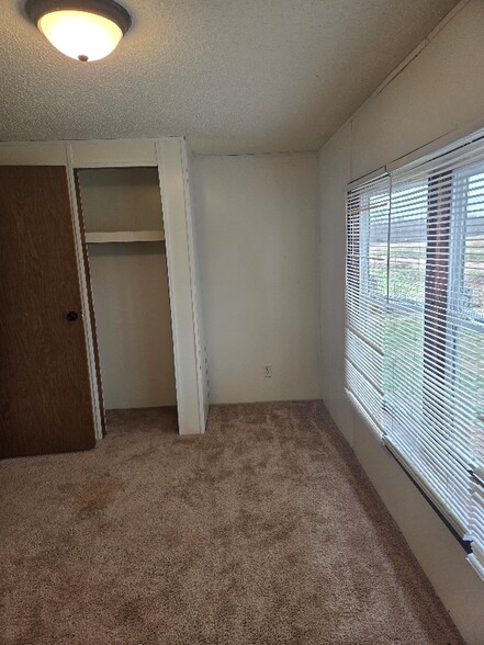 Building Photo - 8860 Teague Rd