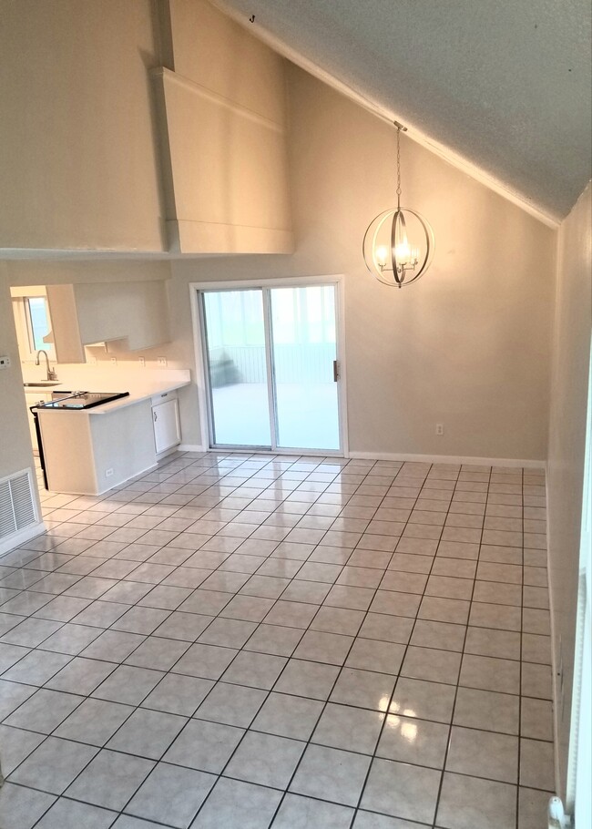 Building Photo - 2473 Wattle Tree Rd W