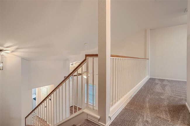 Building Photo - 2505 Wilma Rudolph Rd