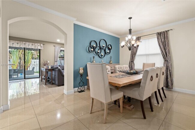 Building Photo - 8825 NW 100th Pl