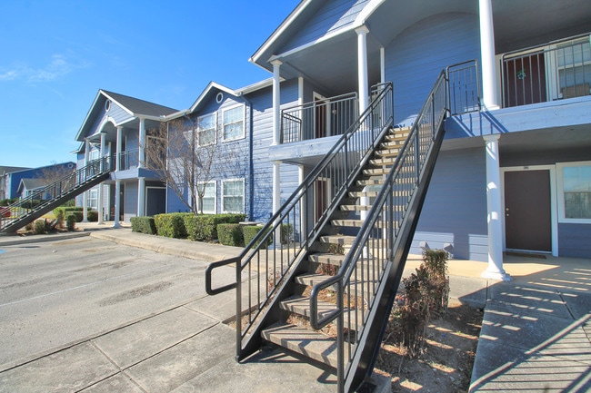 Building Photo - Shadow Creek Apartments