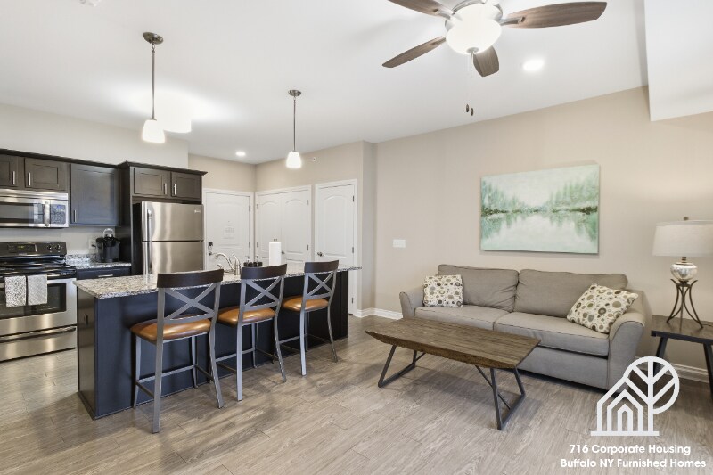 Building Photo - 2493 Sweet Home Rd