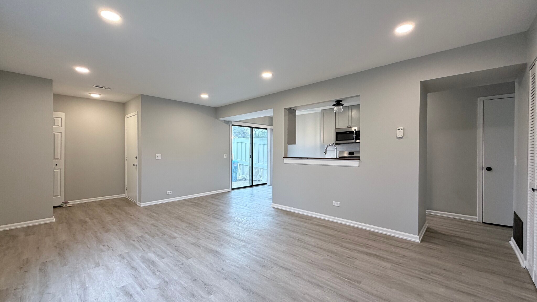 Building Photo - 721 Sunfish Point