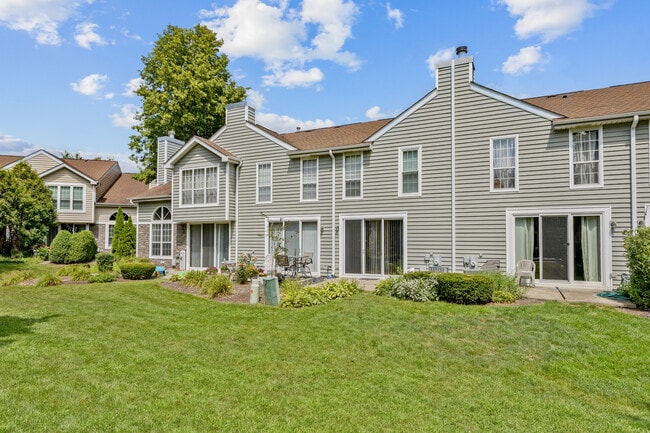 Building Photo - 1171 Regency Dr