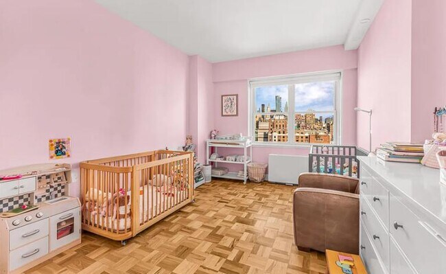 Building Photo - 2 bedroom in NEW YORK NY 10003