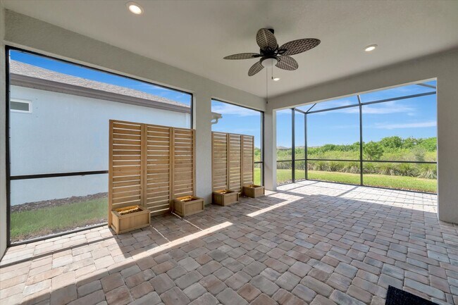 Building Photo - Del Webb Bayview Home, Active 55+ Communit...