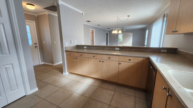 Building Photo - 2095 Burroughs Rd