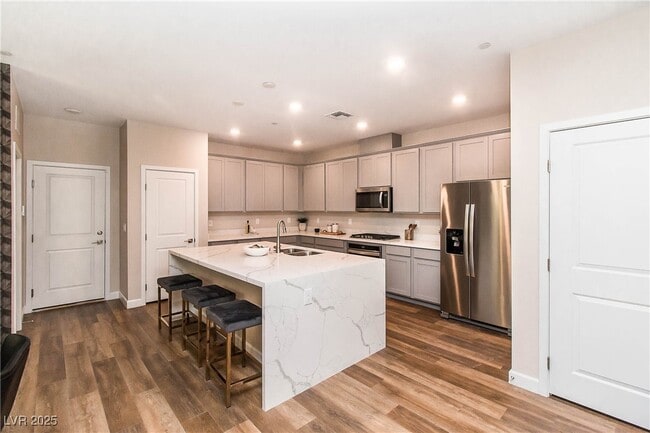Building Photo - 11557 Alpine Cove Ave