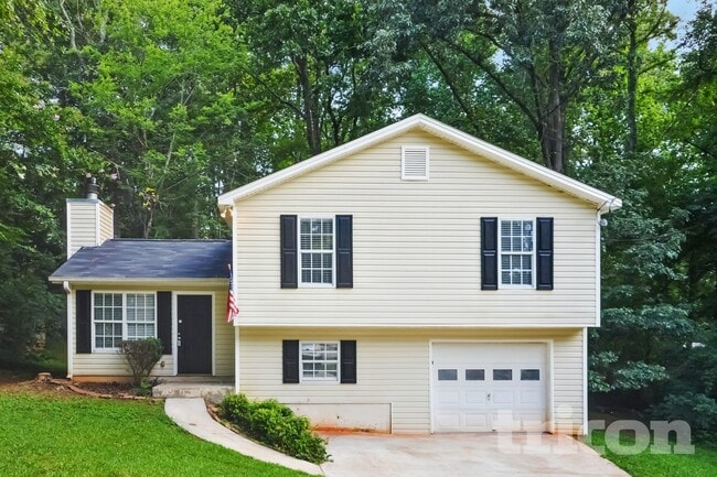 Building Photo - 303 Mephisto Cir