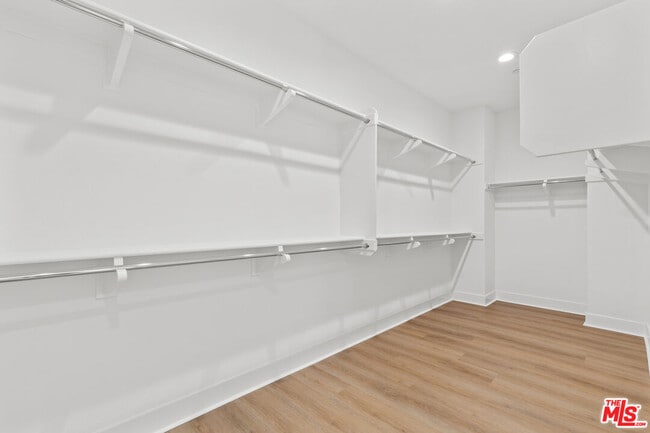Building Photo - 20723 Deer Grass Ct