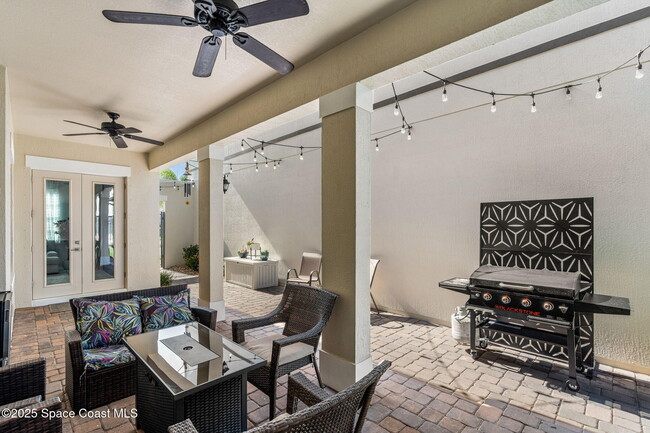 Building Photo - 8110 Allure Dr