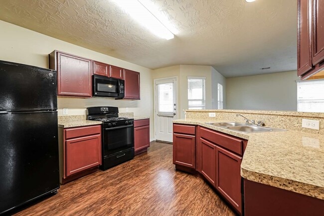 Building Photo - 12631 Lady Slipper Rd