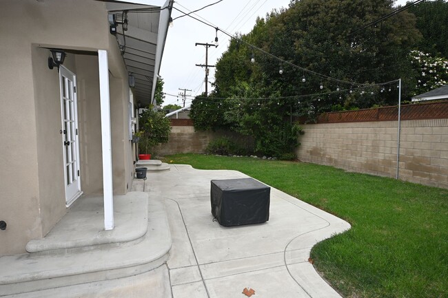 Building Photo - Beautiful 3bd 1bath home in Long Beach