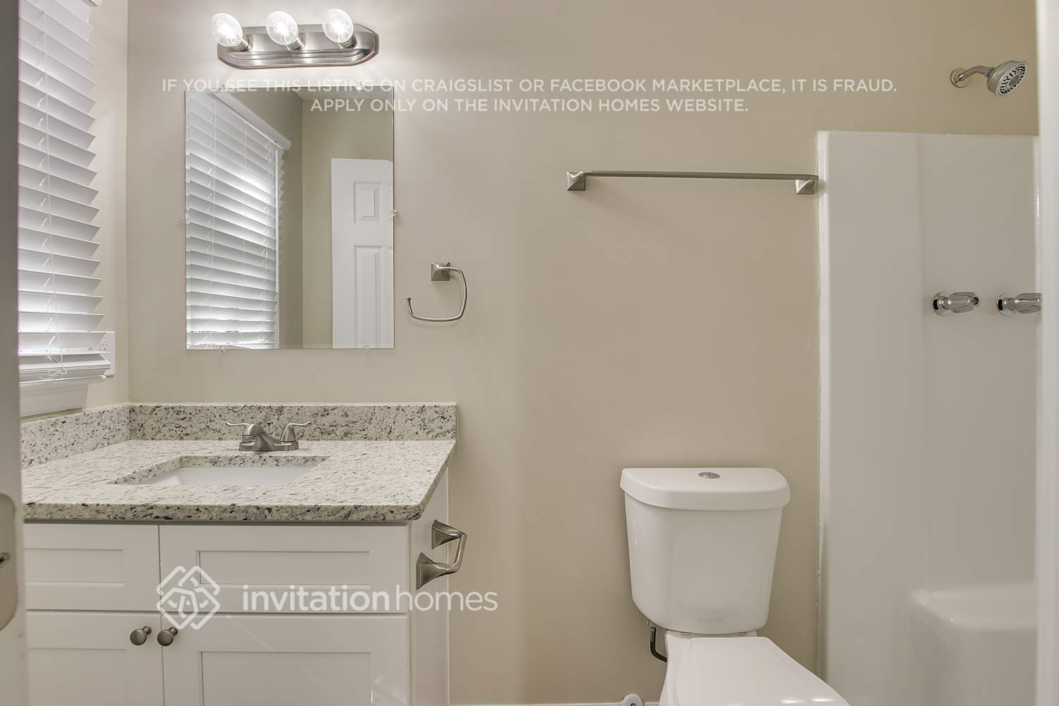 Building Photo - 3995 Willowbrook Dr